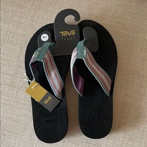Teva Mush II flip flops